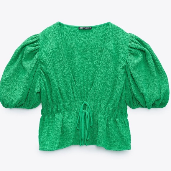 Zara set voluminous textured top and pants - Picture 5 of 8